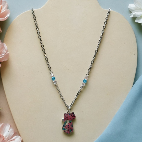 Hand Crafted  Girls Pink Cat Necklace with Blue Accent Beads - Picture 4 of 5
